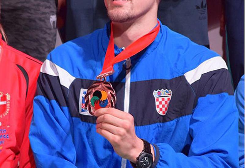 Širokobriježanin Ivan Kvesić osvojio broncu na svjetskom natjecanju
