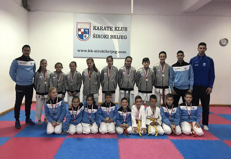 Karate klub Široki Brijeg osvojio 17 medalja