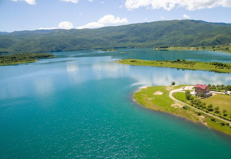 Razvoj turizma na tri jezera - Jablaničkog, Ramskog i Tribistovog