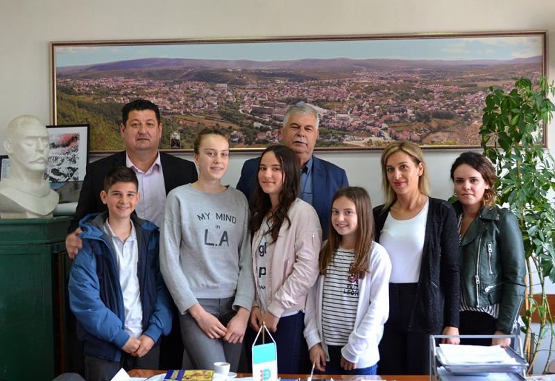 Učenici upoznali širokobriješkog gradonačelnika s projektom ''Civitas''