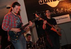 Mostar rock škola: Mladi bendovi svirali glazbu devedesetih