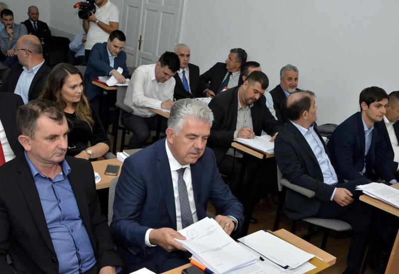 Zastupnici HNŽ-a ministrici Borovac: Ovo je pokušaj destabilizacije sigurnosnog stanja u Hercegovini