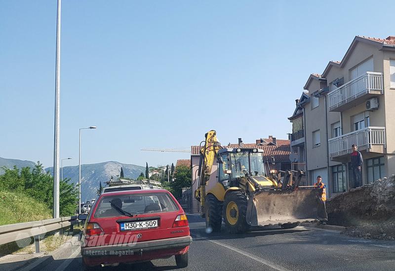 Mostar: Obustave prometa zbog asfaltiranja
