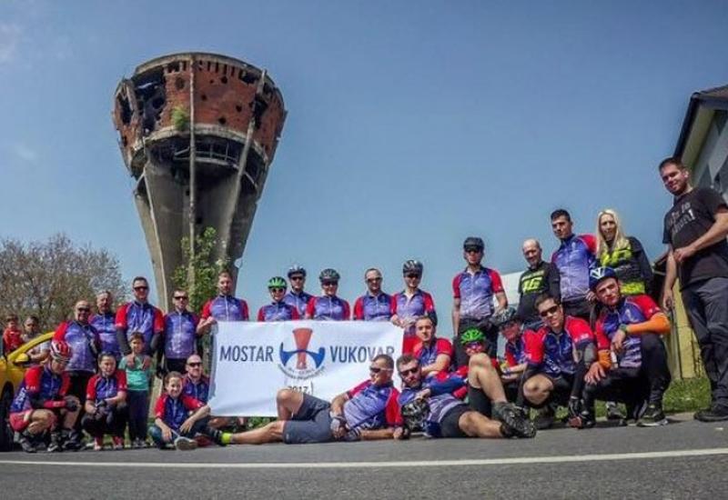 Karavana prijateljstva Mostar-Vukovar - Biciklisti iz Mostara krenuli prema Vukovaru