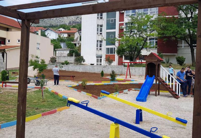 Mostar: Vraćen stari sjaj školskom parku
