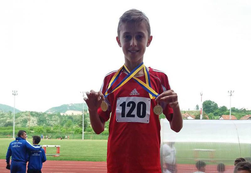 Mostarac Ivan Obradović treći put zaredom dvostruki prvak države u atletici