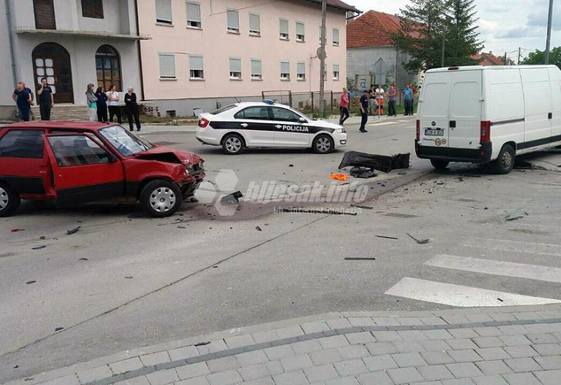 Prometna nesreća u Tomislavgradu - Tomislavgrad: Tri osobe ozlijeđene u prometnoj nesreći