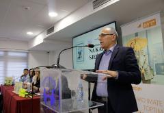 Mostar: Veliki interes za knjigu ''Na kapiji sjećanja'' 