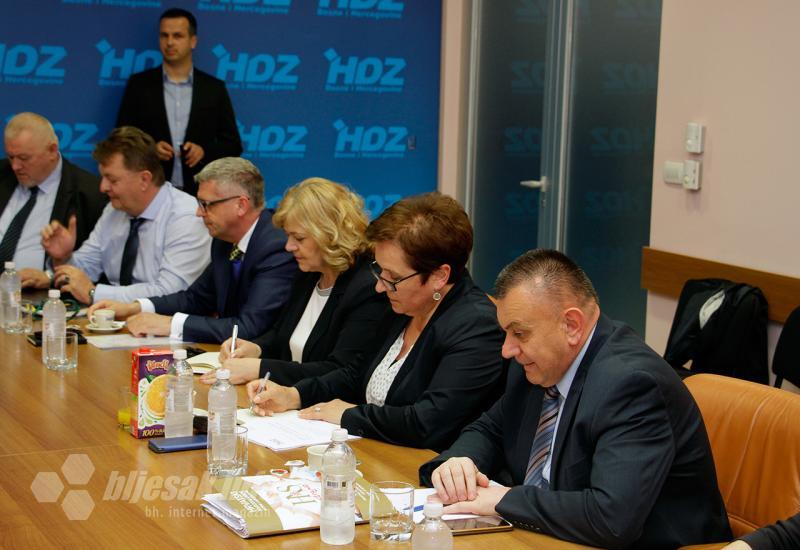 Raspisivanjem izbora HDZ je zaključio svaku priču o Izbornom zakonu