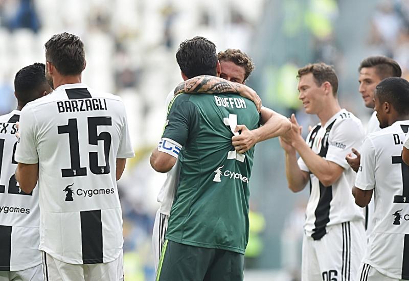Juventus proslavio naslov prvaka, oproštaj Buffona