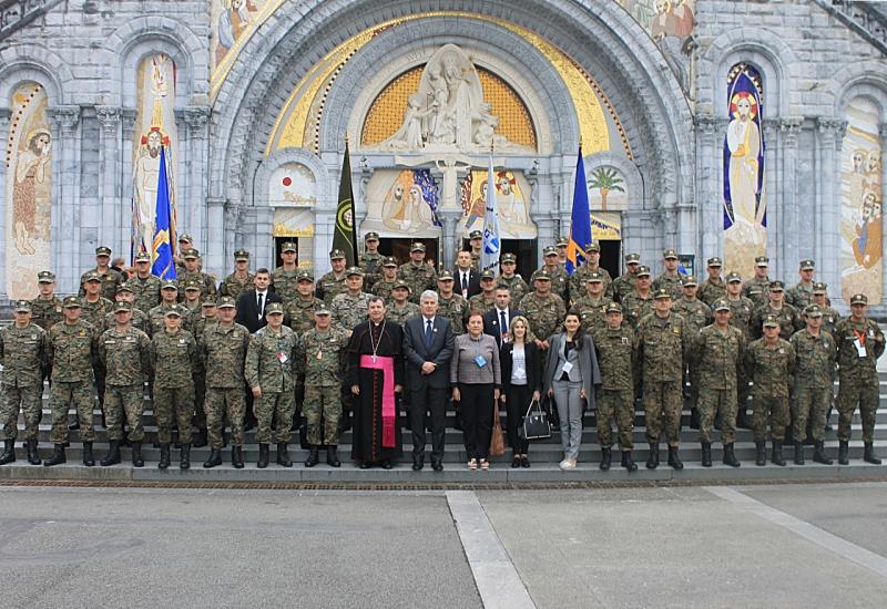 Čović u Lourdesu: Svima upućujemo molitve