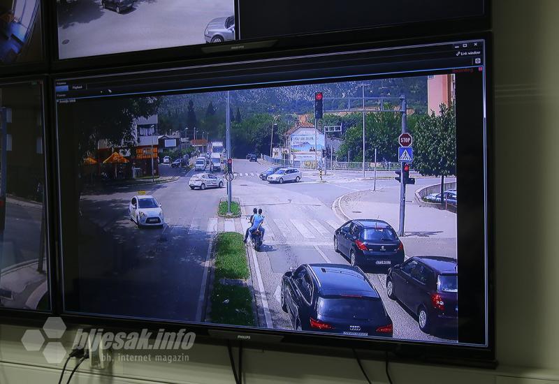 Operatvni centar PU Mostar - Što snimaju sigurnosne kamere u Mostaru