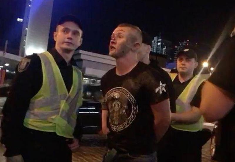 Navijački neredi - Maskirani huligani napali navijače Liverpoola u Kijevu