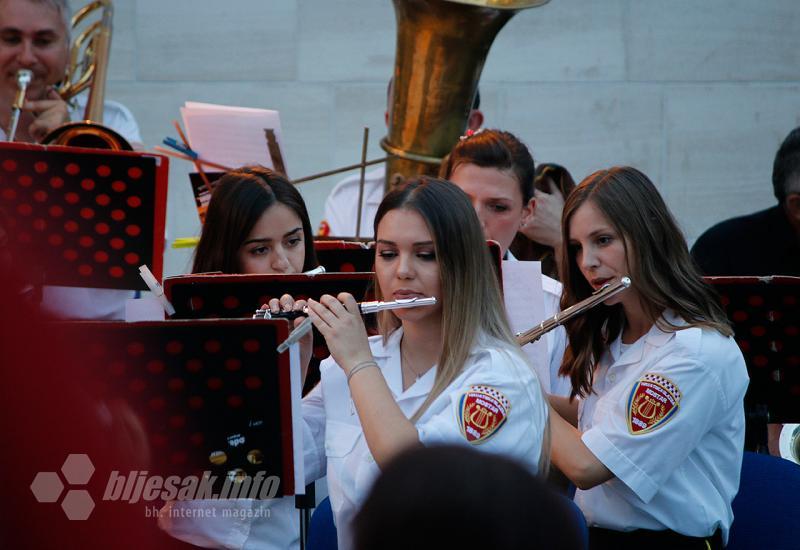 Koncert u dvorištu Hrvatske glazbe Mostar