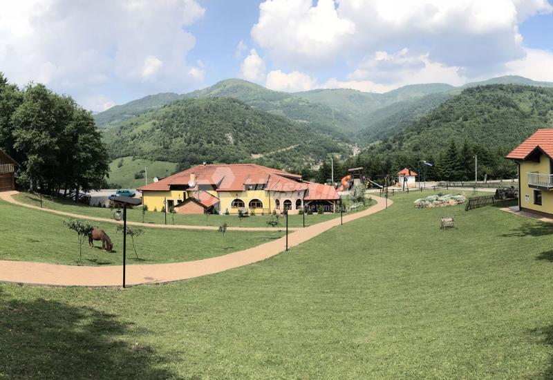 Etno selo Remić - Novinari uživali u očaravajućoj Rami