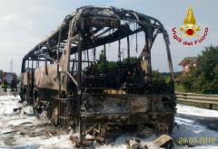 Izgorio autobus koji je odvezao bh. učenike na ekskurziju