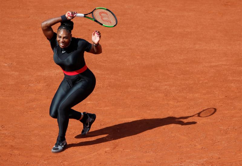 Serena se vratila pa izazvala šok odjećom na Roland Garrosu