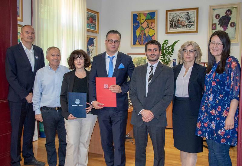 Potpisan sporazum: Mostarski studenti i profesori mogu na razmjenu u Italiju