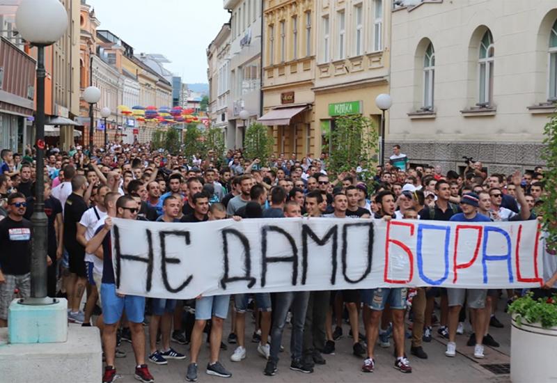 S prosvjeda u Banja Luci - Navijači Borca prosvjedovali na ulicama Banja Luke