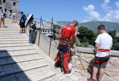 Mostar: Stotinjak ronilaca i volontera očistilo korito rijeke i obalu Neretve
