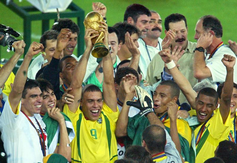 Do sada osam prvaka, Brazil slavio na četiri kontinenta