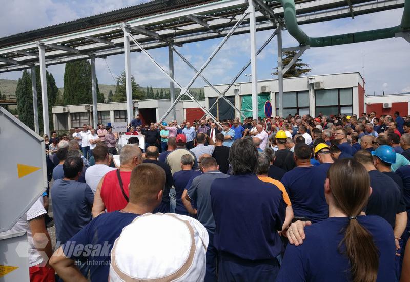 Radnici Aluminija odustali od štrajka