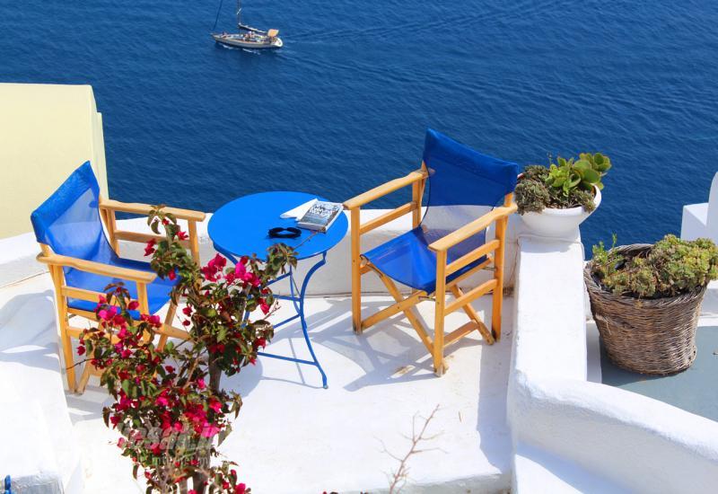 Grčka otvorila terase restorana i kafića