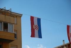 Mostar ''okićen'' zastavama Herceg-Bosne