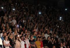 Spektakularan koncert: Tisuće obožavatelja pjevalo sa Joksimovićem