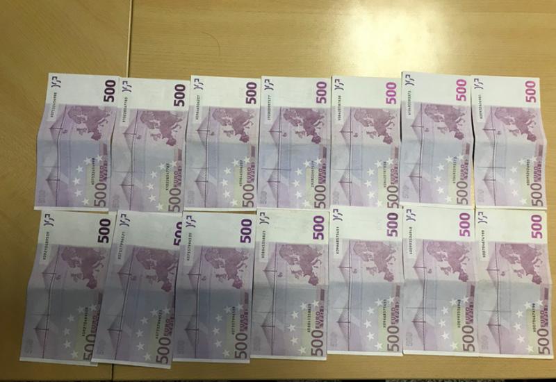 Državljanin Turske pokušao prenijeti 40.000 eura preko granice