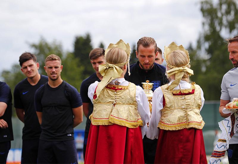 Engleski nogometaši odbili probati hranu kao znak dobrodošlice u Rusiji