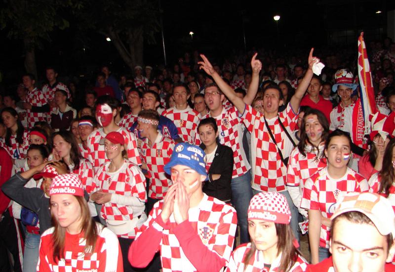 Kako su se nekad bodrili ''Vatreni'' u Posušju