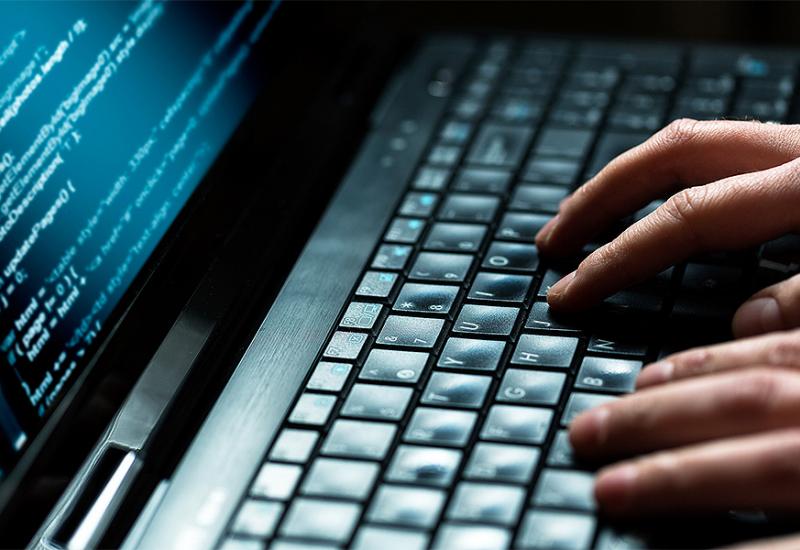 Vlada testira elektronsko glasovanje pa poziva hakere da ih napadne