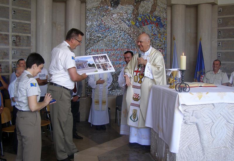 21. obljetnica kapelice u Rodoču - Obilježena 21. obljetnica kapelice u vojarni Stanislava Baje Kraljevića