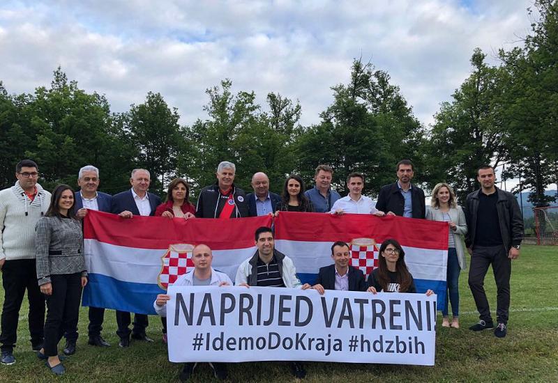 Čelnici HDZ-a BiH dali podršku ''Vatrenima''
