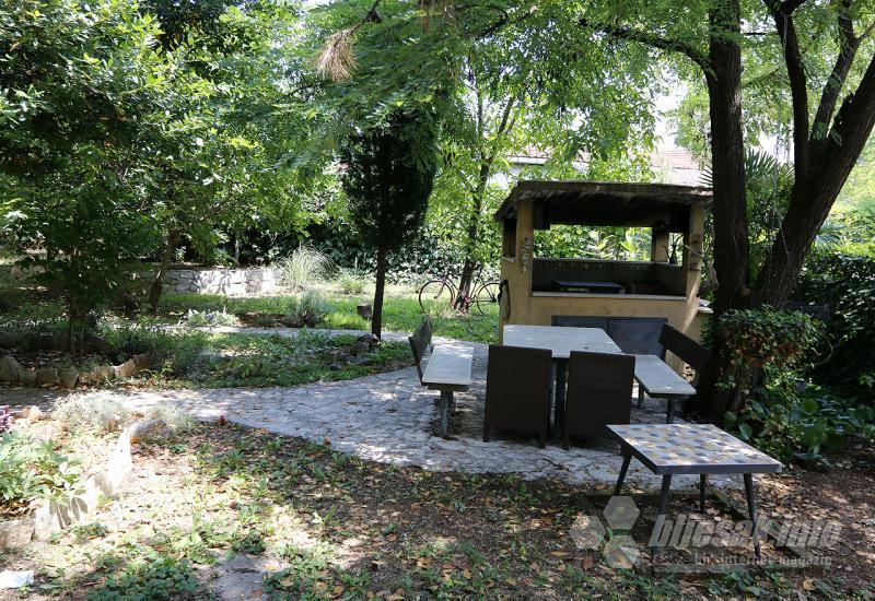 Skriveni od drugih: Zavirite u najuređenije dvorište Mostara
