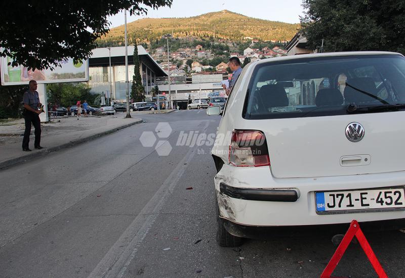 Mostar: Tri osobe ozlijeđene u sudaru tri vozila