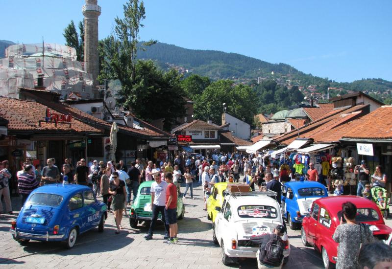 Stotinu vozila i vozača na Fićo festu u Sarajevu