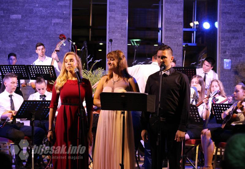 Misericordia i gosti oduševili Čapljinu koncertom