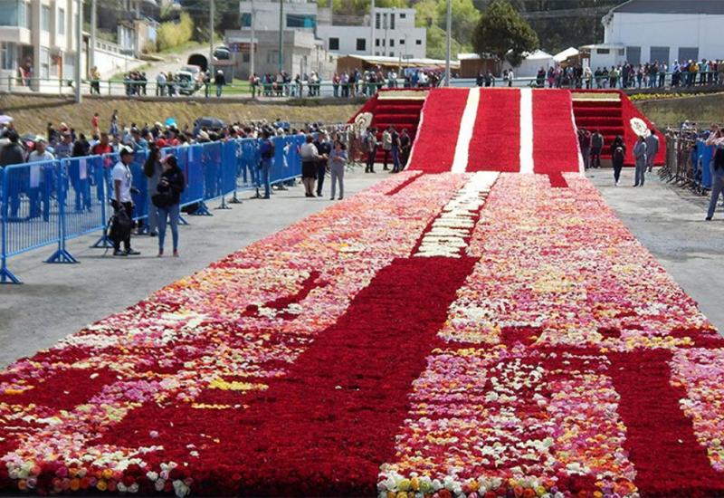 Ekvador: Napravljen najveći cvijetni aranžman