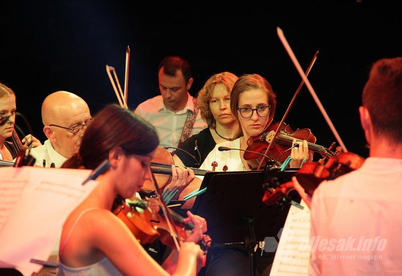 Koncert Tife i Simfonijskog orkestra  - Bešlić: Stari most - simbol novog vremena