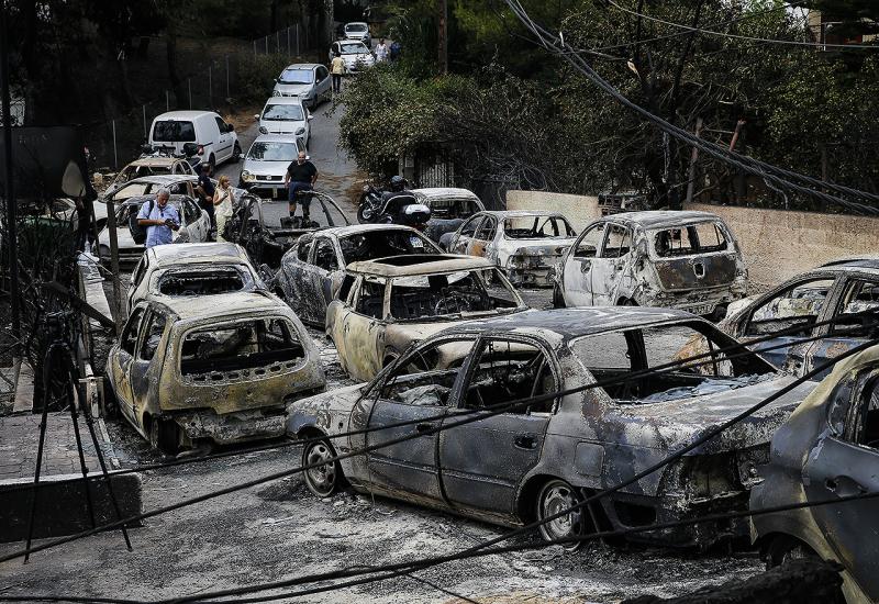 Mitropolit: Požari su izbili jer je Tsipras ateist 