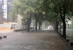 Olujno nevrijeme pogodilo Mostar, hoće li ulice izdržati?