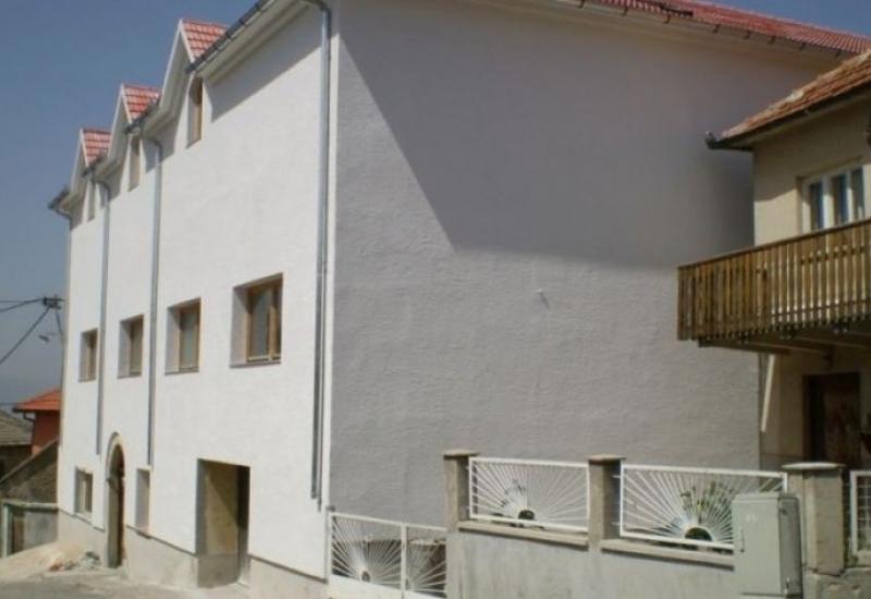 Zgrada Preporoda - SDA oštetila općinu Livno za 700 tisuća maraka!?