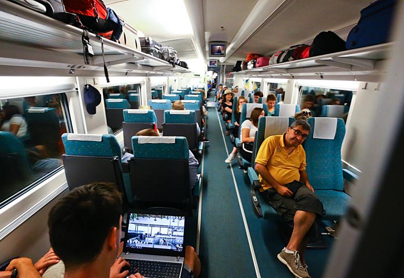 U vlaku nije dosadno - Željeznička ruta Sarajevo-Mostar privlači sve više turista