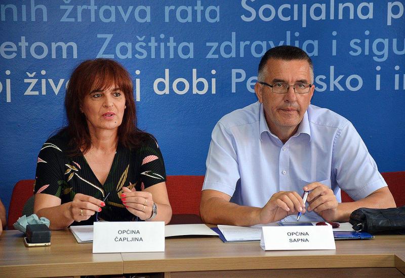 Potpisivanje ugovora za stanove raseljenih u FBiH - Gradi se 255 stanova za rasljenjene na području FBiH, najviše stanova u Čapljini