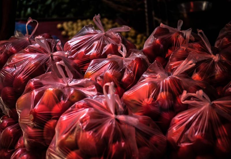 Obećana zemlja zabranjuje plastične vrećice 