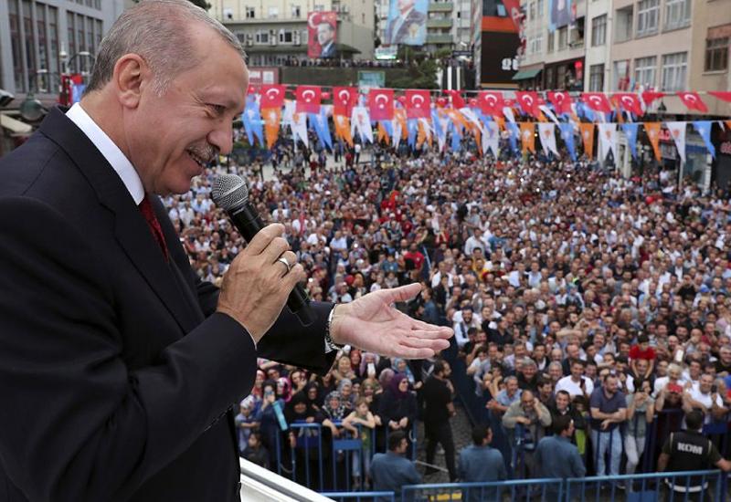 Erdogan: Turska je "meta gospodarskog rata"