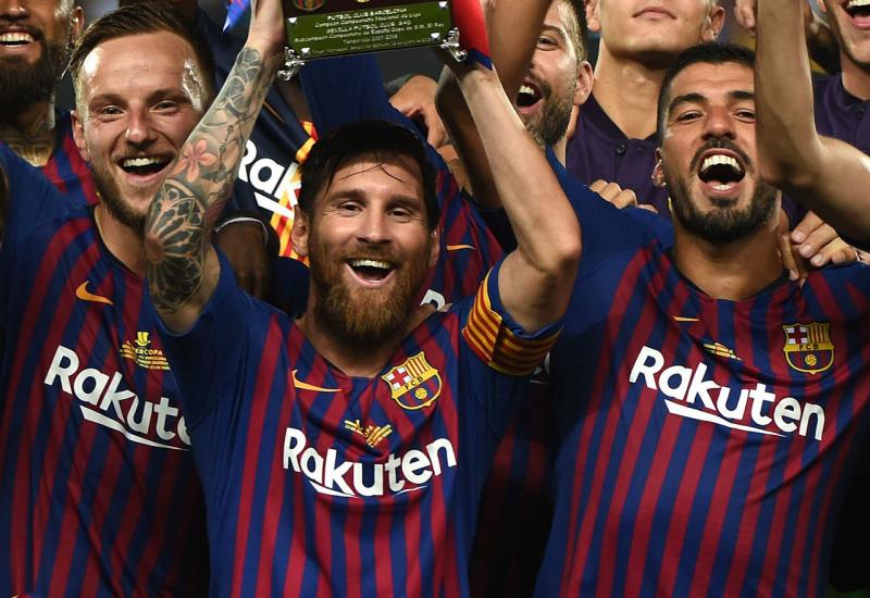 Messi rekorder Barcelone s 33 titule