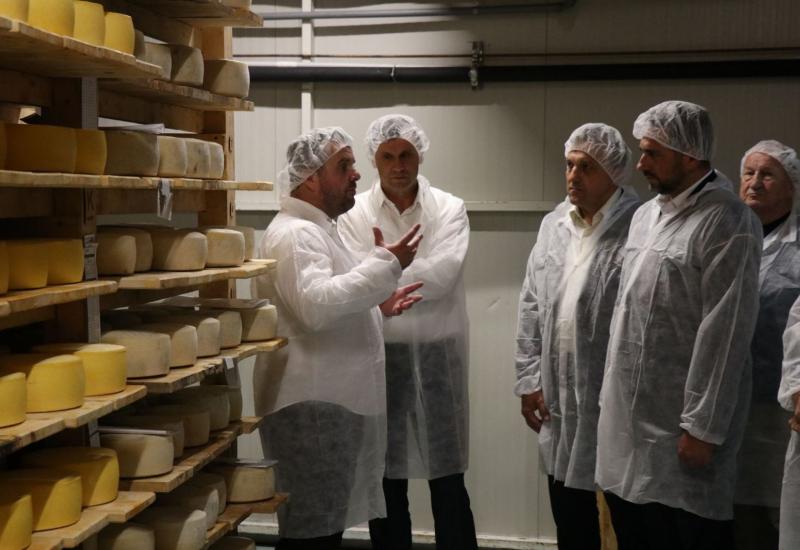 Posjeta izaslanstva Vlade - Sirevi iz Livna mogu parirati europskim proizvodima